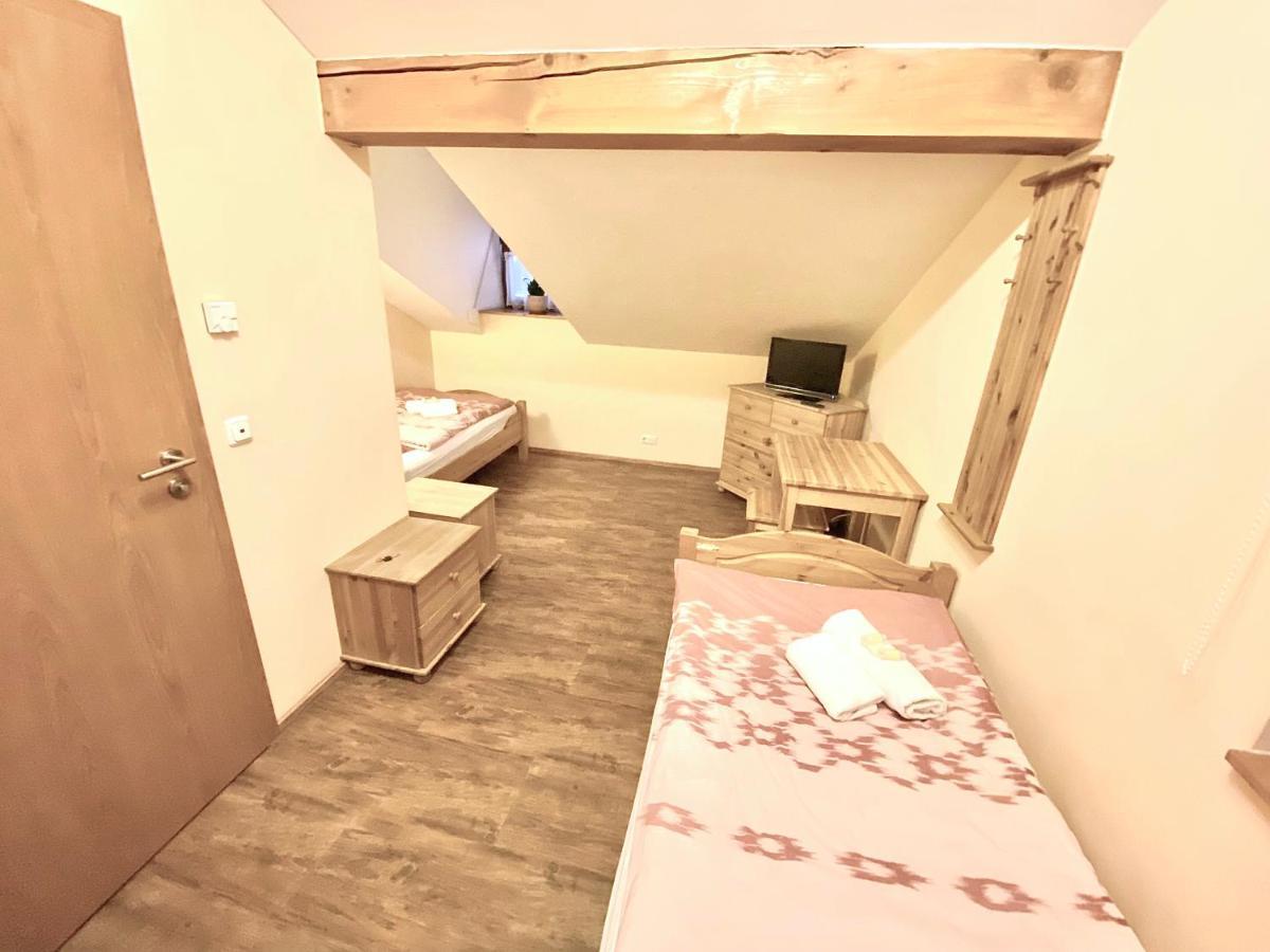 Pension Laurent Ranch Gottfrieding Rom bilde