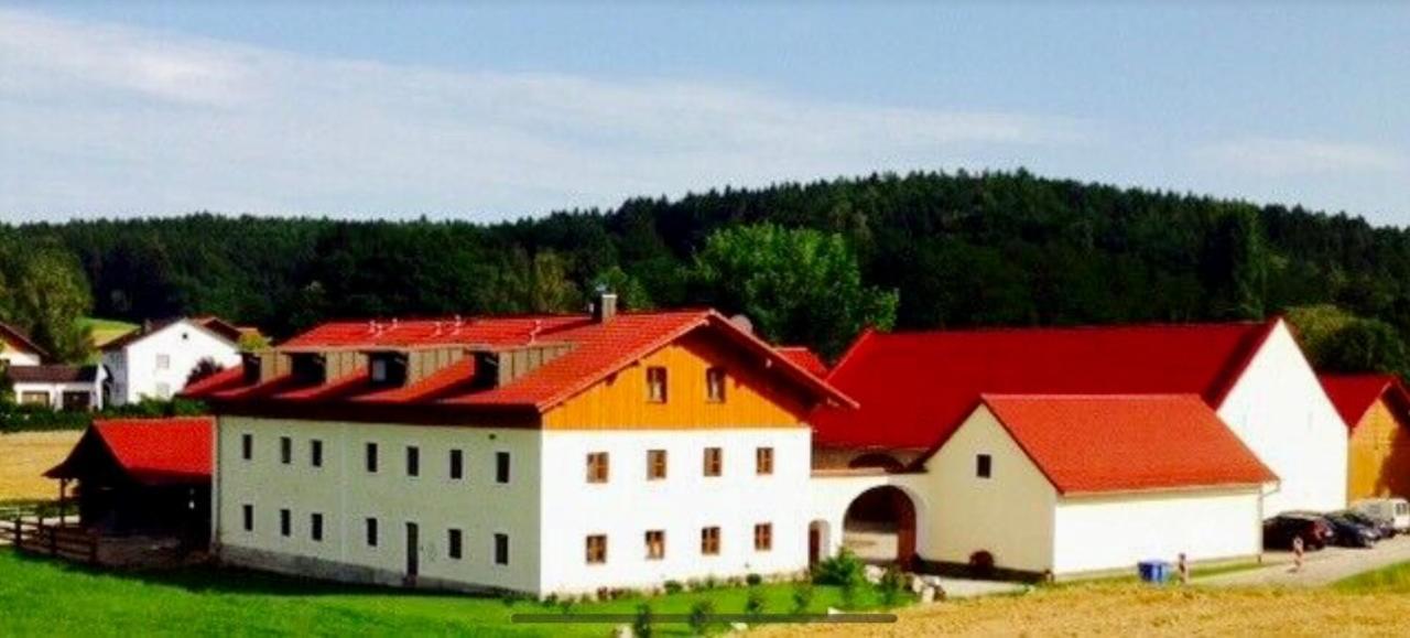 Pension Laurent Ranch Gottfrieding Eksteriør bilde